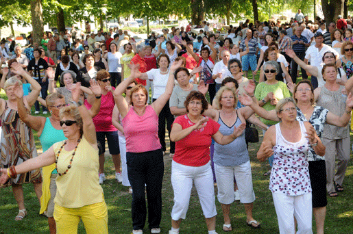 Mega Pic-Nic reúne perto de 1000 seniores no Parque Sinçães